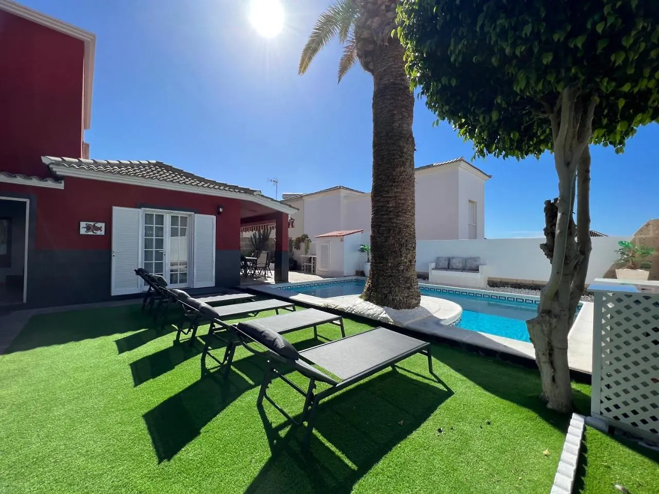 Villa Palma Canarias contacts